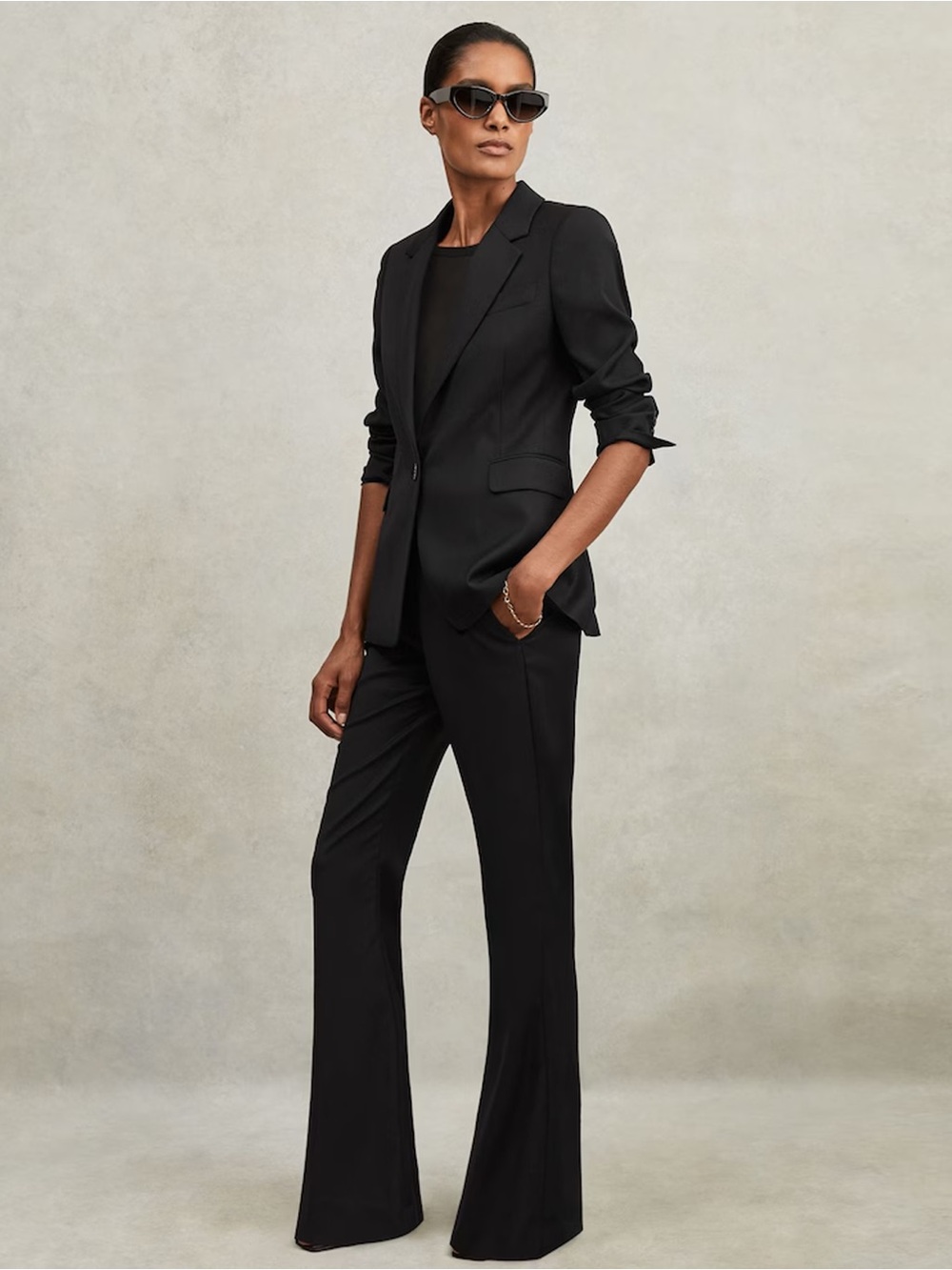 Reiss - Haisley Wool-Blend Tailored Flared Suit Trousers in Black